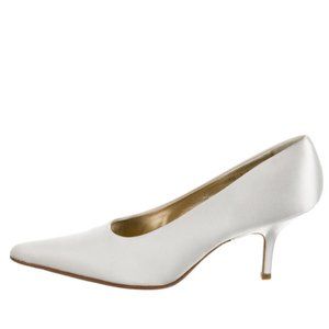 Walter Steiger Satin Pumps European Size 38 NEVER WORN